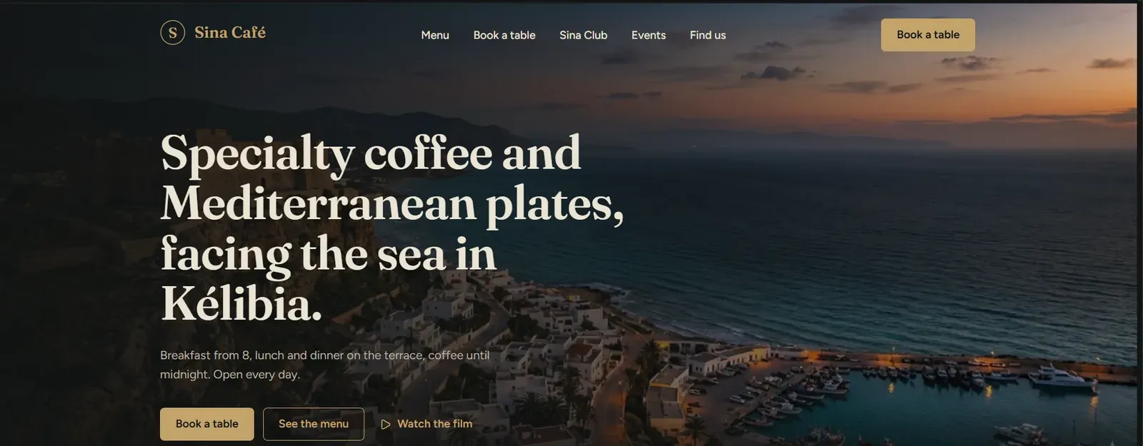 Sina Café home page: “Specialty coffee and Mediterranean plates, facing the sea in Kélibia”